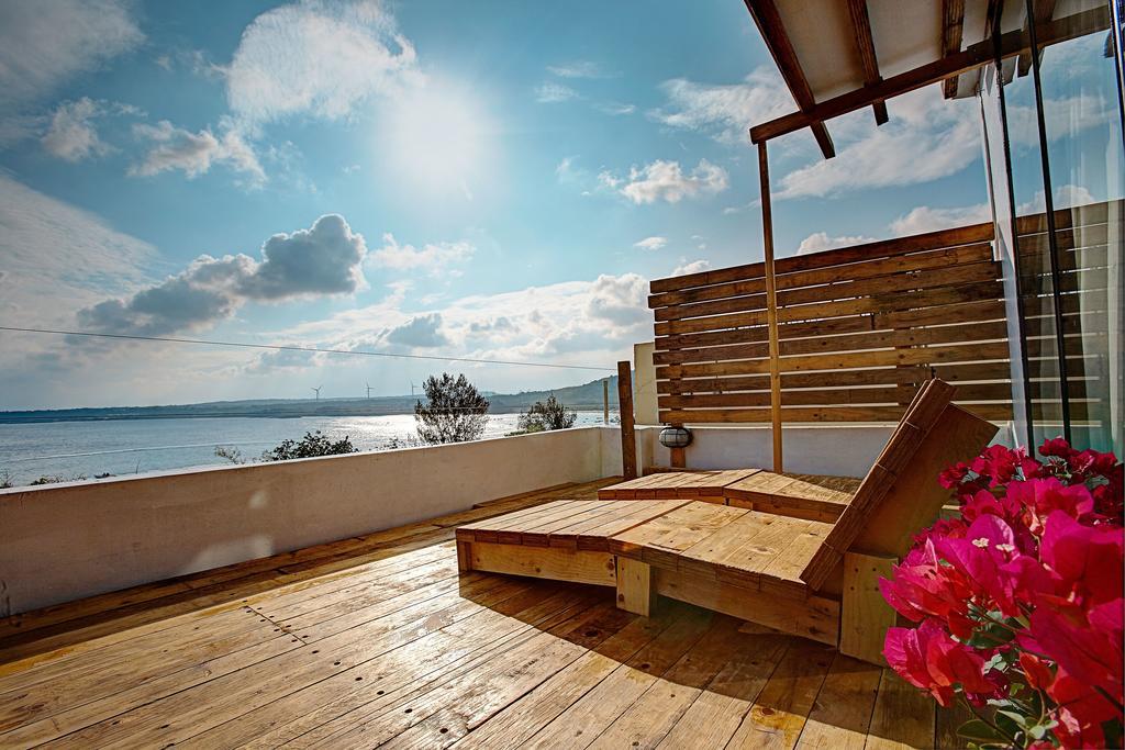 Beach House海邊民宿 Kenting Esterno foto
